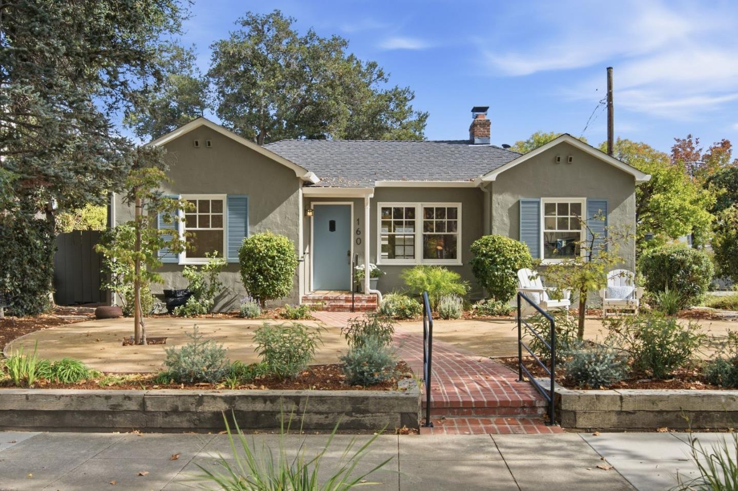 160 Santa Rita Avenue